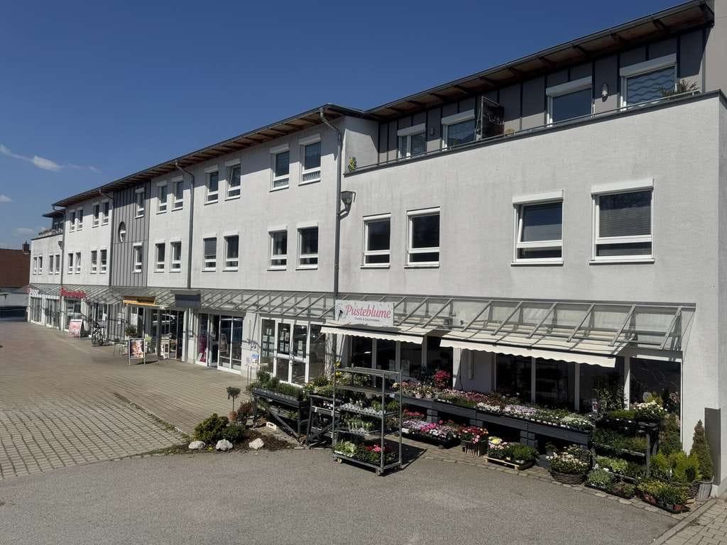 Immobilie in Kumhausen - Großzügige Maisonettewohnung mit 3 Zimmern, Einbauküche und modernem Wohnkomfort! - Bild 0