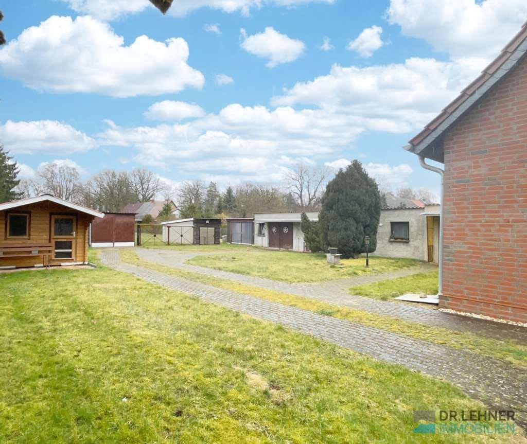 Immobilie in Putlitz - Gepflegtes EFH mit Nebengebäuden und großem Gartenbereich! - Bild 3