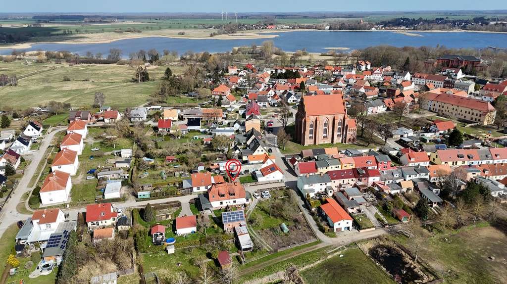 Immobilie in Franzburg - Gepflegte Doppelhaushälfte mit schönem Garten - Bild 0