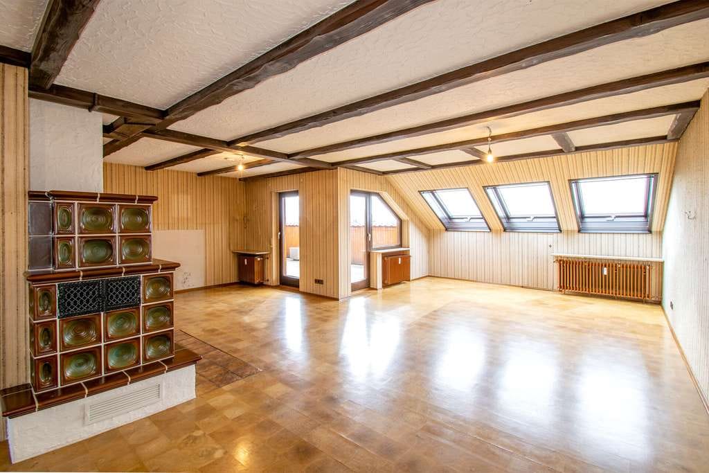 Immobilie in Ditzingen - Ruhige Lage und tolle Fernsicht: 3,5-Zimmer-Wohnung mit Dachterrasse und TG-Platz zu verkaufen - Bild 0