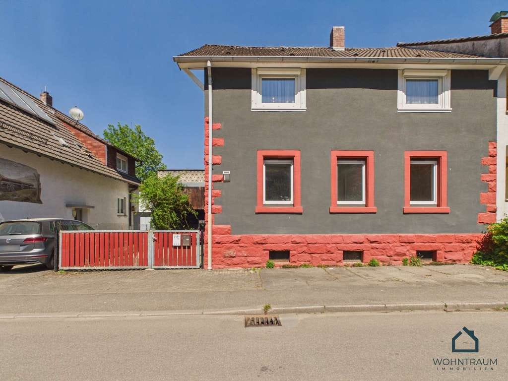 Immobilie in Lahr/Schwarzwald - Einfamilienhaus in Lahr: 7 Zimmer & Potenzial zum Zweifamilienhaus - Bild 0