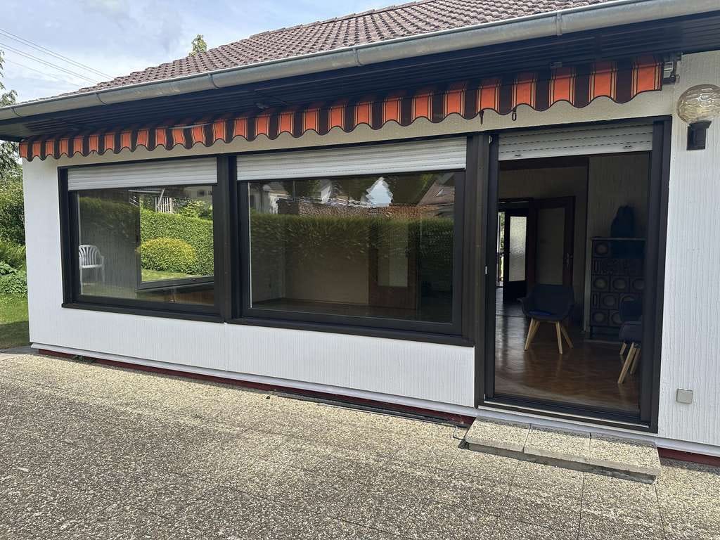 Immobilie in Dasing - Idyllisches Haus mit Terrasse und großem Garten in Dasing - Bild 0