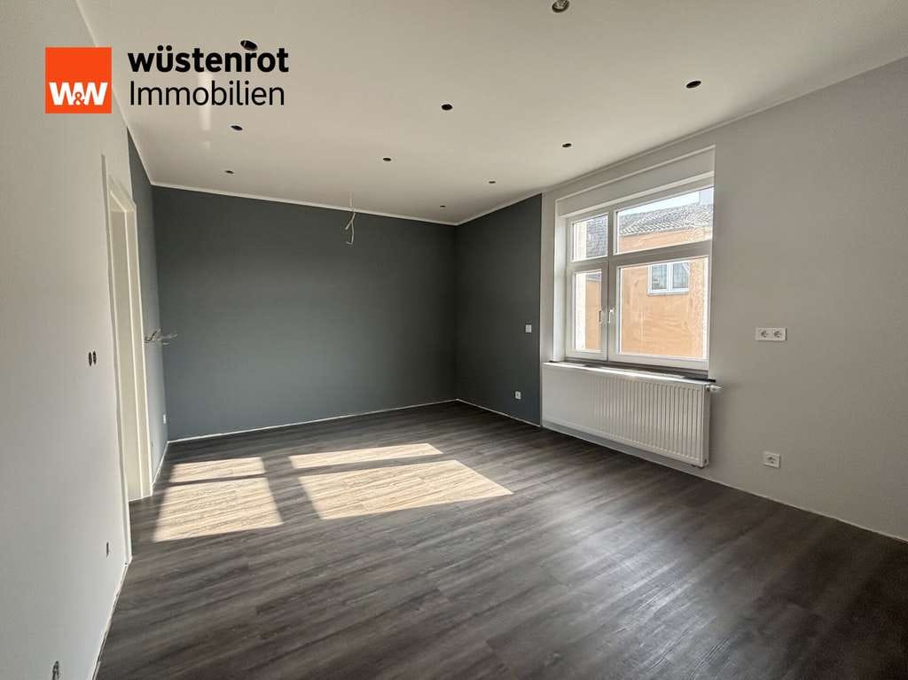 Immobilie in Wetter (Ruhr) - Stilvoll sanierte und lichtdurchflutete Wohnung im 2. Obergeschoss inklusive Gartennutzung - Bild 1
