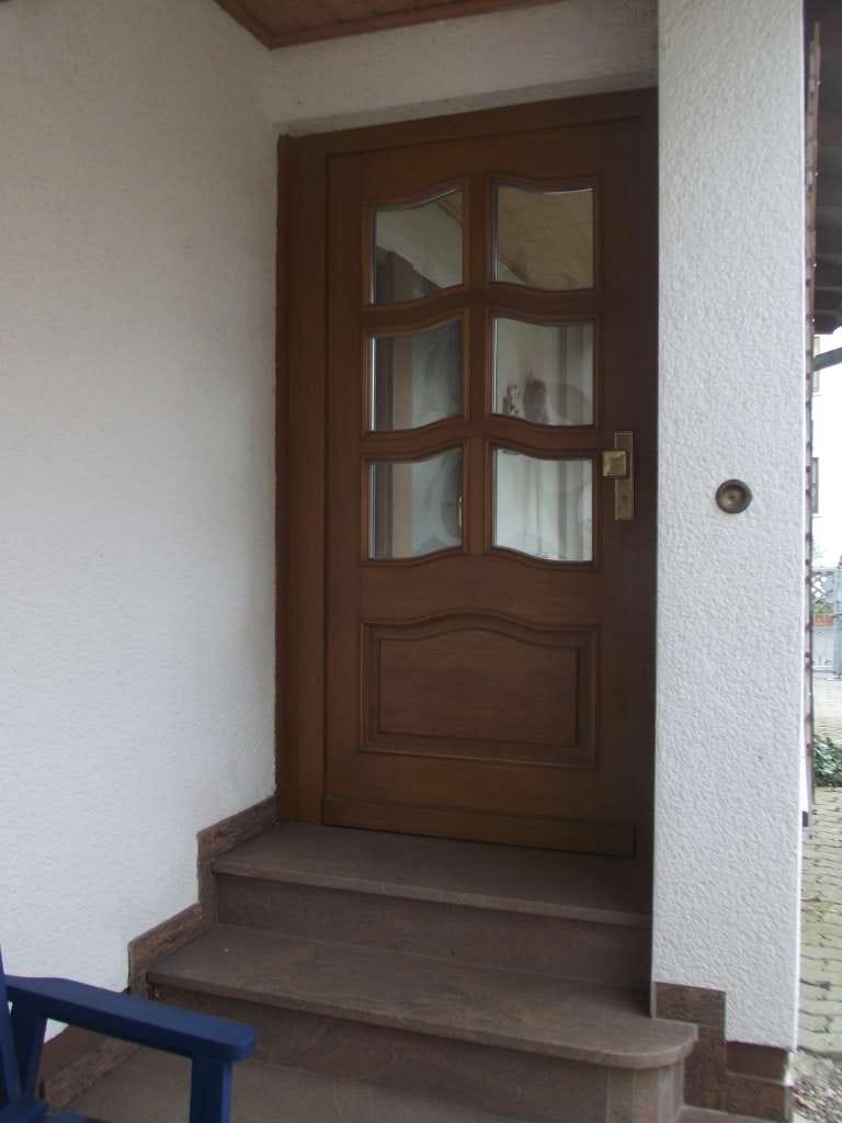 Immobilie in Uehlfeld - Lichtdurchfluteter, gepflegter, barrierearmer Bungalow mit Garage in Uehlfeld (130m², 3,5 Zi.) - Bild 2
