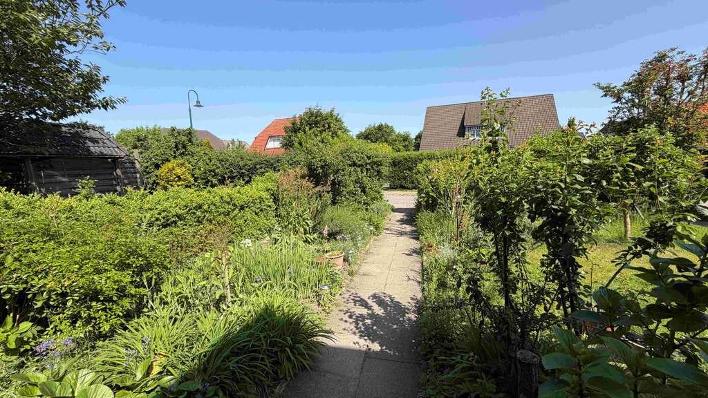 Immobilie in Haseldorf - Ein Zuhause im Grünen – Erdgeschosswohnung mit Terrasse und eigenem Gartenbereich in Haseldorf - Bild 1
