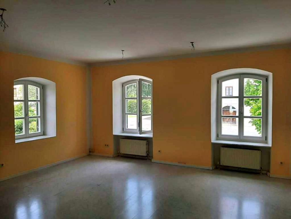 Immobilie in Ortenburg - Charmante Altbauwohnung mit Geschichte und Herz – 4 Zimmer in Ortenburg - Bild 4