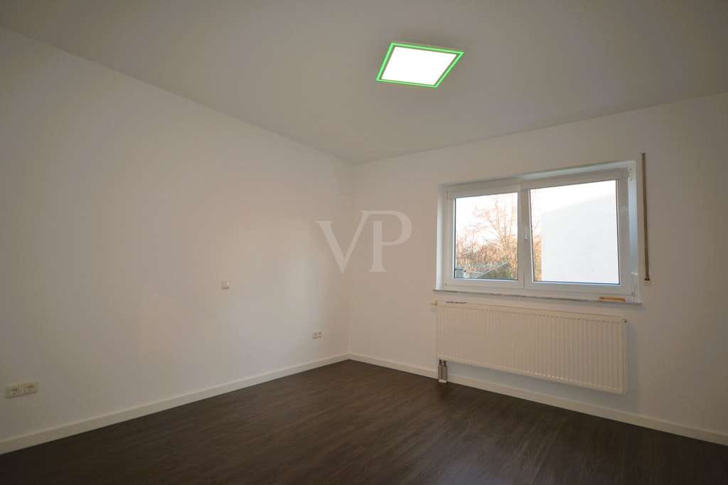 Immobilie in Bad Schwalbach - Sehr gepflegtes 3 Parteienhaus in einem naturnahen Umfeld - Bild 4