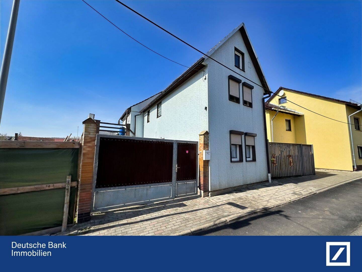 Immobilie in Nessetal - Charmantes Einfamilienhaus mit Potenzial in Remstädt - Bild 0