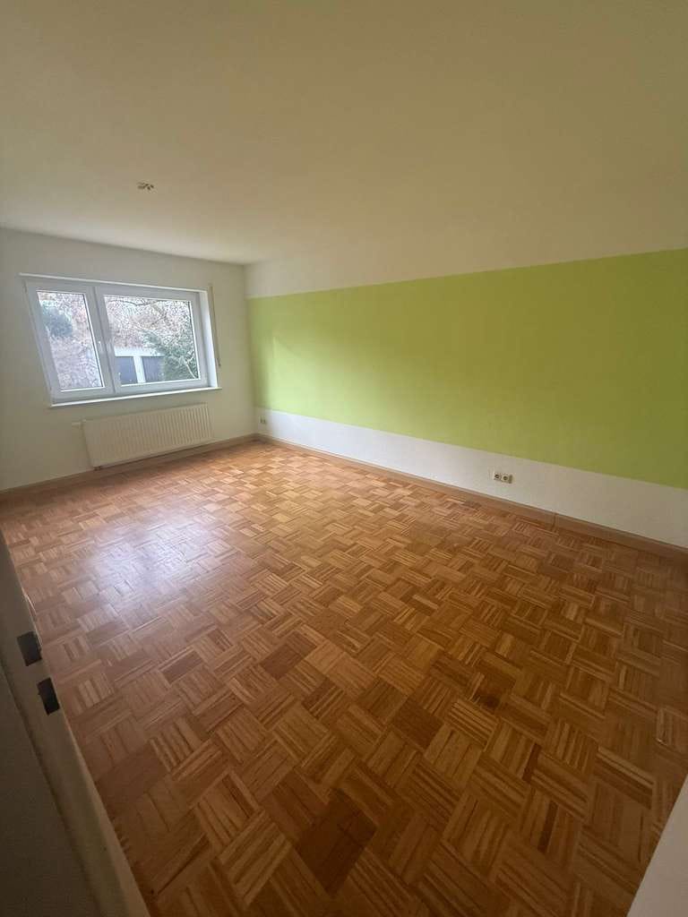 Immobilie in Bad Grönenbach - 3,5-Zimmer-Wohnung mit Balkon, Garage und  Garten in 87730 Bad Grönenbach - Bild 4
