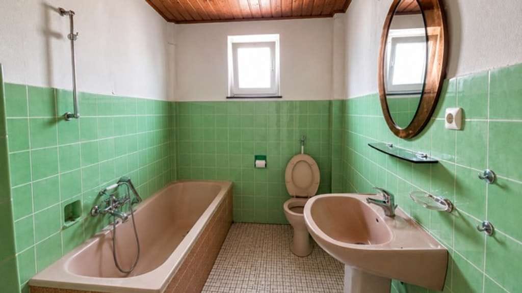 Immobilie in Rammelsbach - Sanierungsbedürftiges Einfamilienhaus mit Garage und viel Gestaltungspotenzial - Bild 4