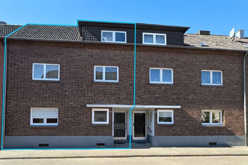 Immobilie in Jüchen - Jüchen I Charmantes Reihenmittelhaus mit Anbau auf 180m² Wfl und 350m² Grund mit Garten & Feldblick - Bild 0