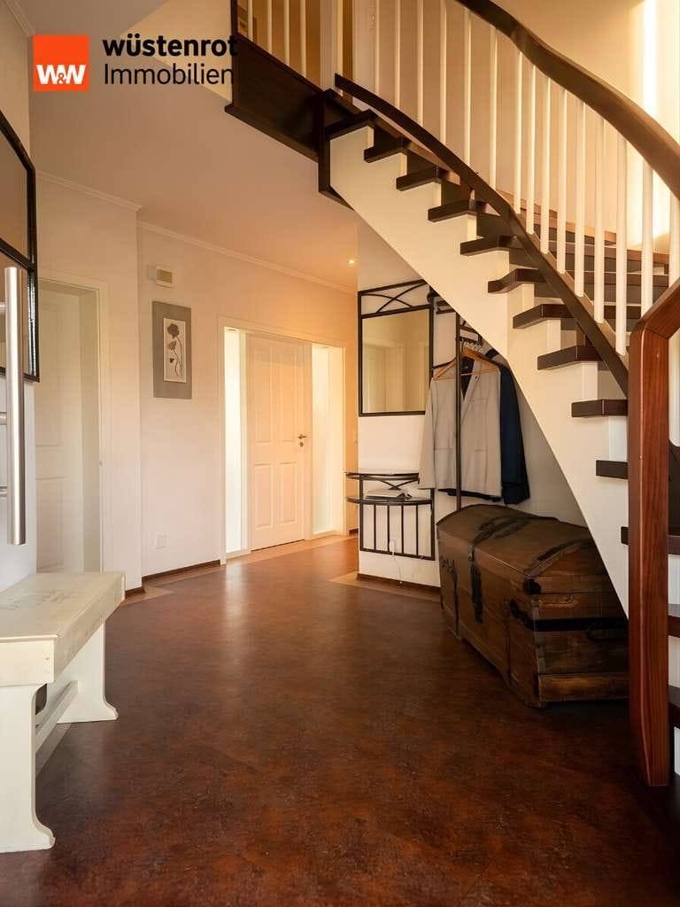 Immobilie in Esterwegen - Traumhaus mit idyllischem Garten & Teich – 207 m² Wohnkomfort zum Verlieben - Bild 1