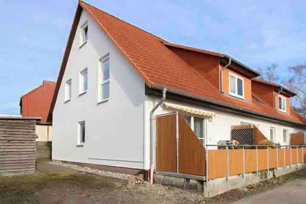Immobilie in Prohn - Ihr Investmentpaket in Prohn bei Stralsund - 2 vermietete Wohnungen inkl. 2 Parkplätze - Bild 0