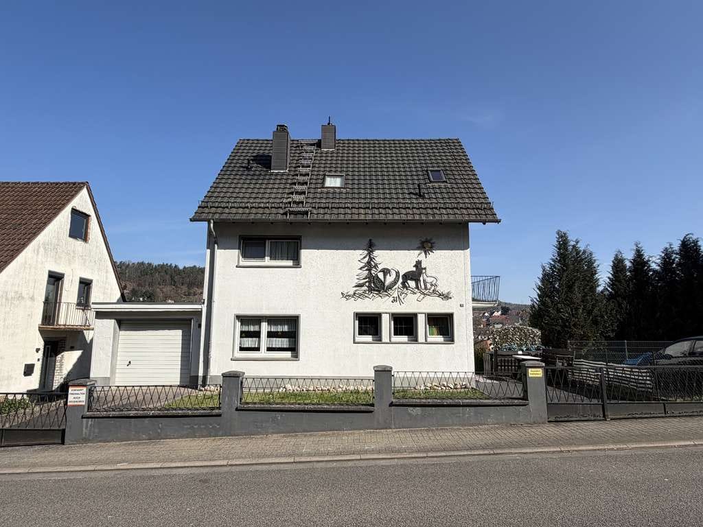 Immobilie in Rodalben - Attraktives Immobilienensemble: Einfamilienhaus mit zusätzlichem Bungalow in ruhiger Lage! - Bild 2