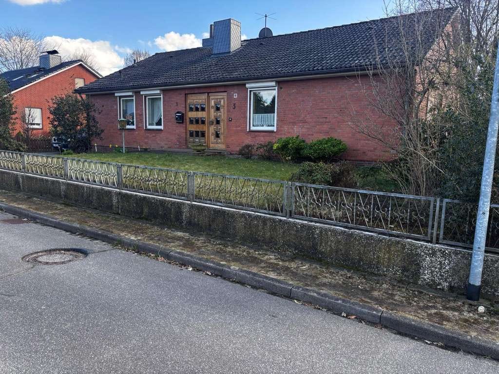 Immobilie in Wohltorf - Großes Einfamilienhaus am Sachenwald - Bild 0