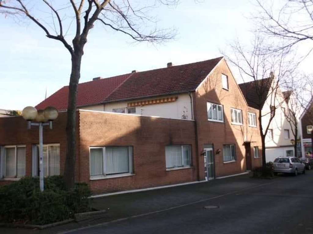 Immobilie in Delbrück - Wohn- und Geschäftshaus zentral in Delbrück! - Bild 2