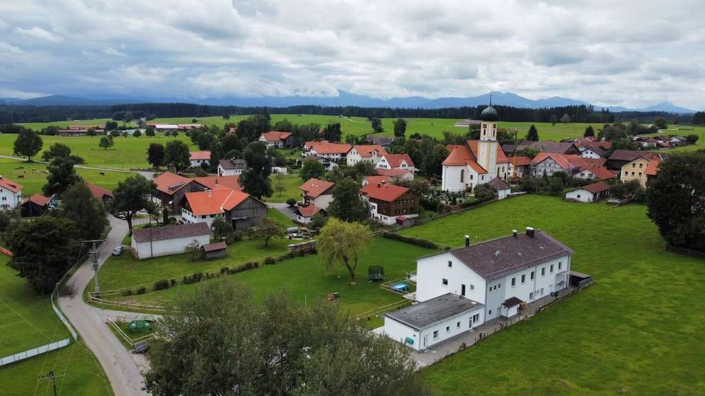 Immobilie in Marktoberdorf - Für Kapitalanleger - sehr schöne 2 Zimmer- Whg. sucht in Marktoberdorf neue Eigentümer  - Bild 2