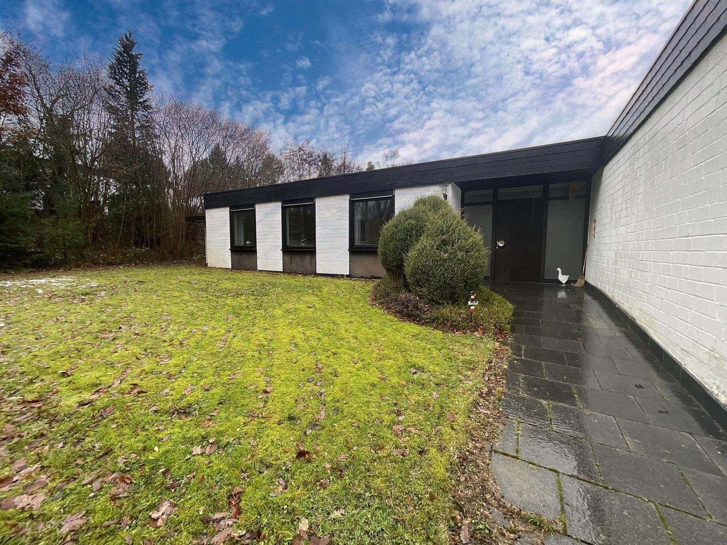 Immobilie in Wehretal - Vielseitiger Bungalow auf großem Grundstück! - Bild 2