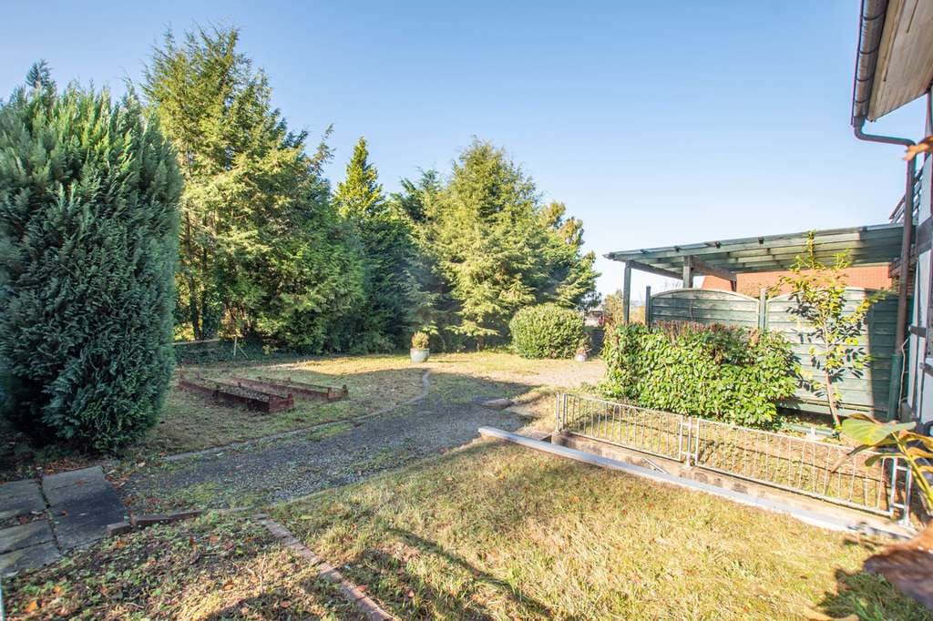 Immobilie in Hameln - Idyllisches Zwei-/Dreifamilienhaus in Waldrandlage - Wohnen oder Vermieten in Hameln, Bannensiek! - Bild 4
