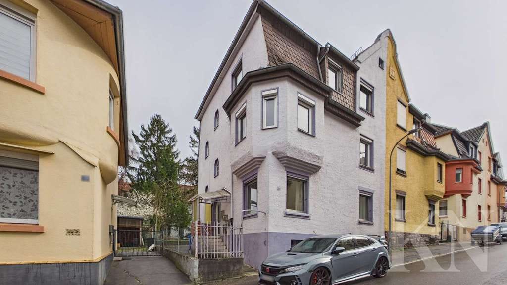 Immobilie in Pirmasens - Mehrfamilienhaus mit Entwicklungspotenzial – 2 freie Einheiten & sofortige Renditechance - Bild 0