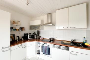 Immobilie in Nessetal - Große Dachgeschosswohnung mit Balkon und perfektem Blick ins Grüne - Bild 3