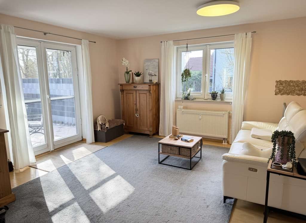 Immobilie in Kürnach - Modern & gut ausgestattet: 3,5-Zi. Terrassenwohnung - Gartenanteil, 2-STP Tageslicht-Hobbyraum im UG - Bild 2