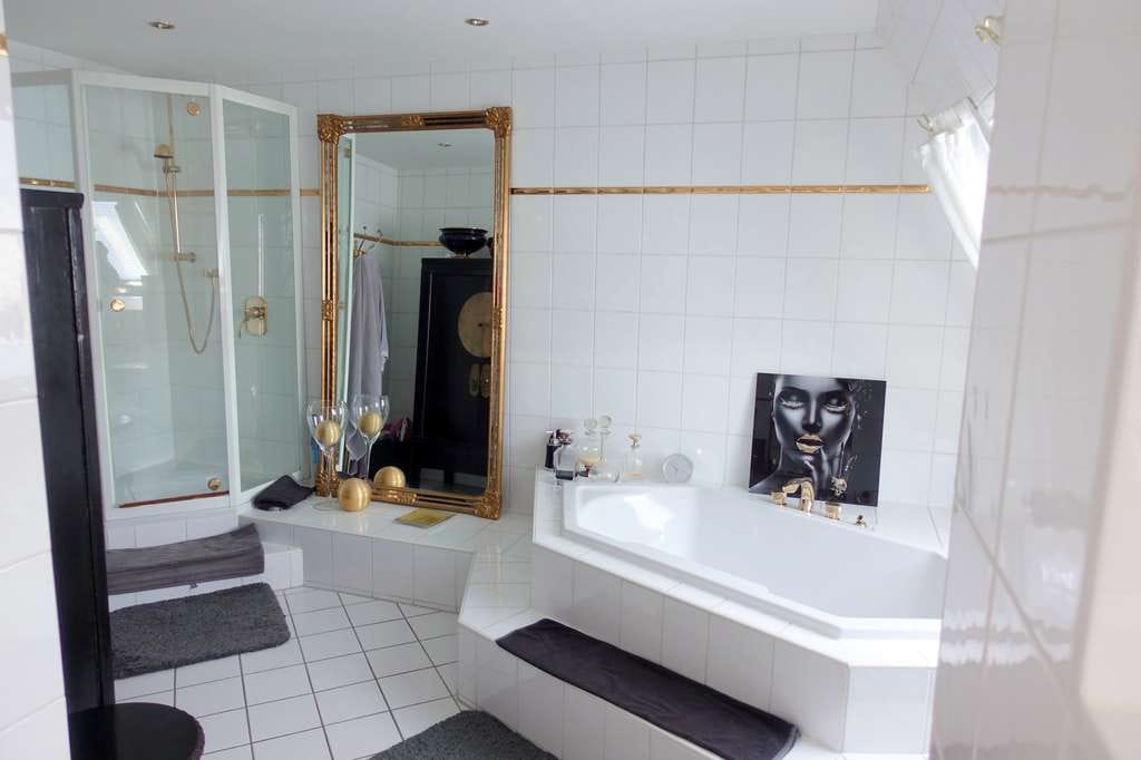 Immobilie in Offenbach an der Queich - Maisonettenwohnung mit 170 qm Wohnfläche, Dachterrasse und offener Galerie. - Bild 4