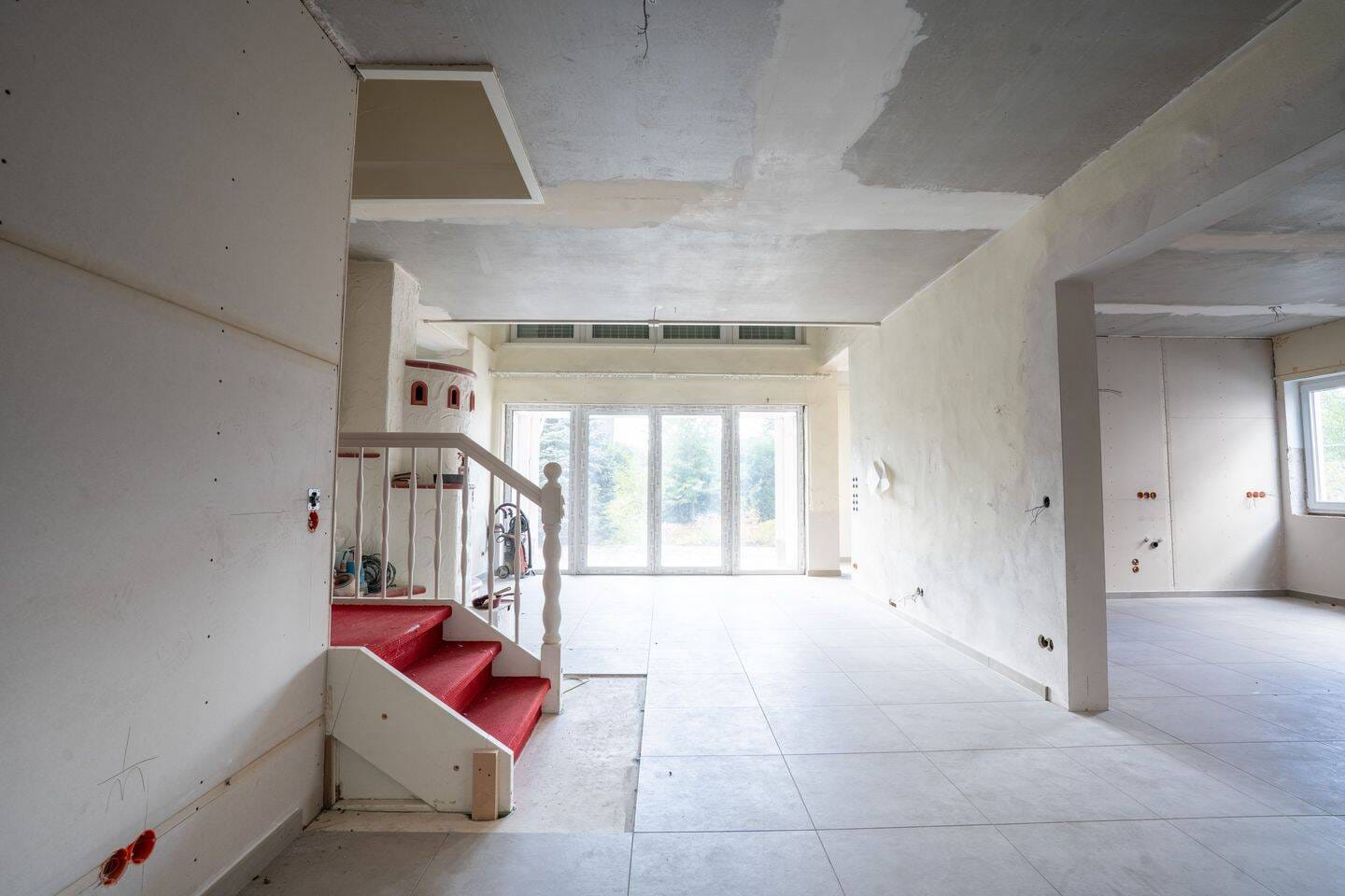 Immobilie in Sinzig - 359 m² Wohnträume mit Einliegerwohnung - Ihre Chance auf etwas Besonderes - Bild 2