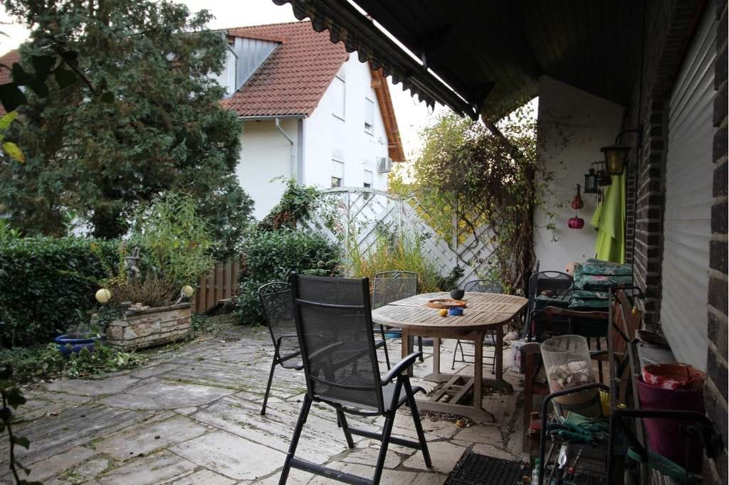 Immobilie in Offenau - Großzügiges Haus auf 1.200 m² Bauland – sanieren & gestalten - Bild 3