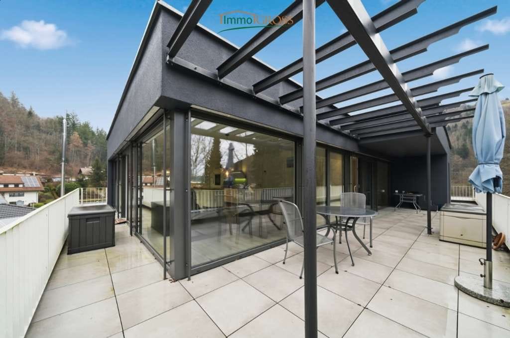 Immobilie in Schönau im Schwarzwald - Exklusives Penthouse in Schönau – Modernes Wohnen mit großzügiger Terrasse - Bild 1