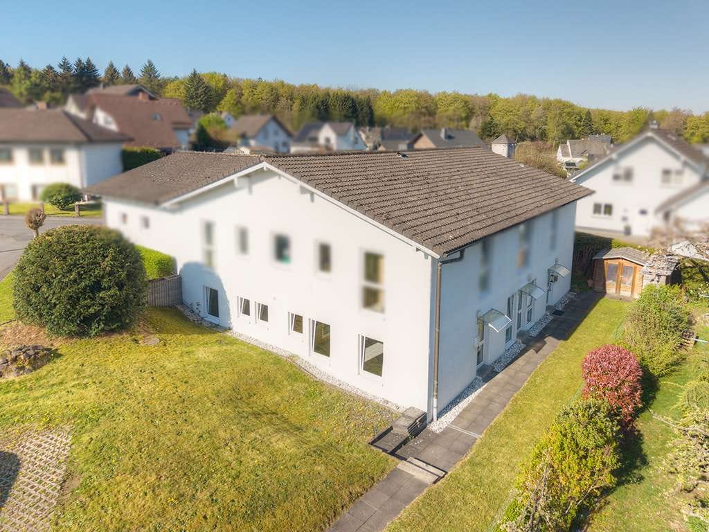Immobilie in Gehlert - Attraktives Investment für Ihr Immobilienportfolio! Drei Eigentumswohnungen in nachhaltig guter Lage - Bild 0