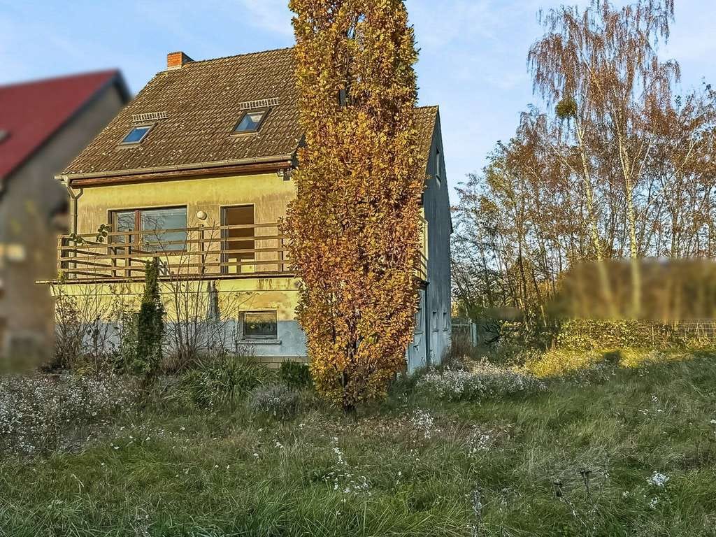 Immobilie in Werneuchen - Familienidyll mit großem Garten – Charmantes Einfamilienhaus mit Garage und Terrasse in Werneuchen - Bild 1