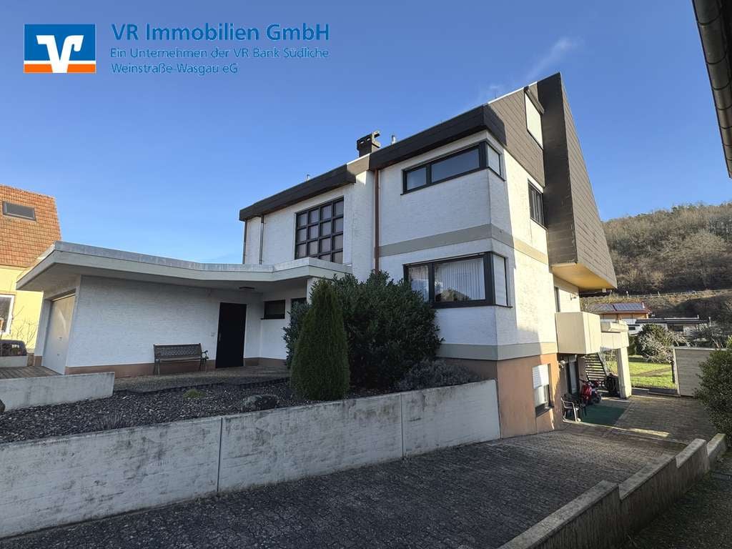 Immobilie in Dahn - Sehr gepflegtes Wohnhaus mit absolutem Traumgarten - Bild 3