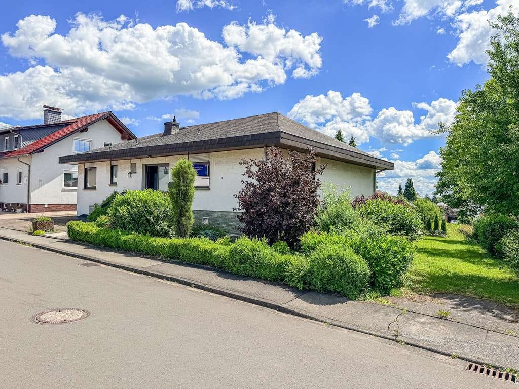 Immobilie in Meißner - Wohnen, wo andere entspannen – Gemütliches Zuhause in naturnaher Lage - Bild 2