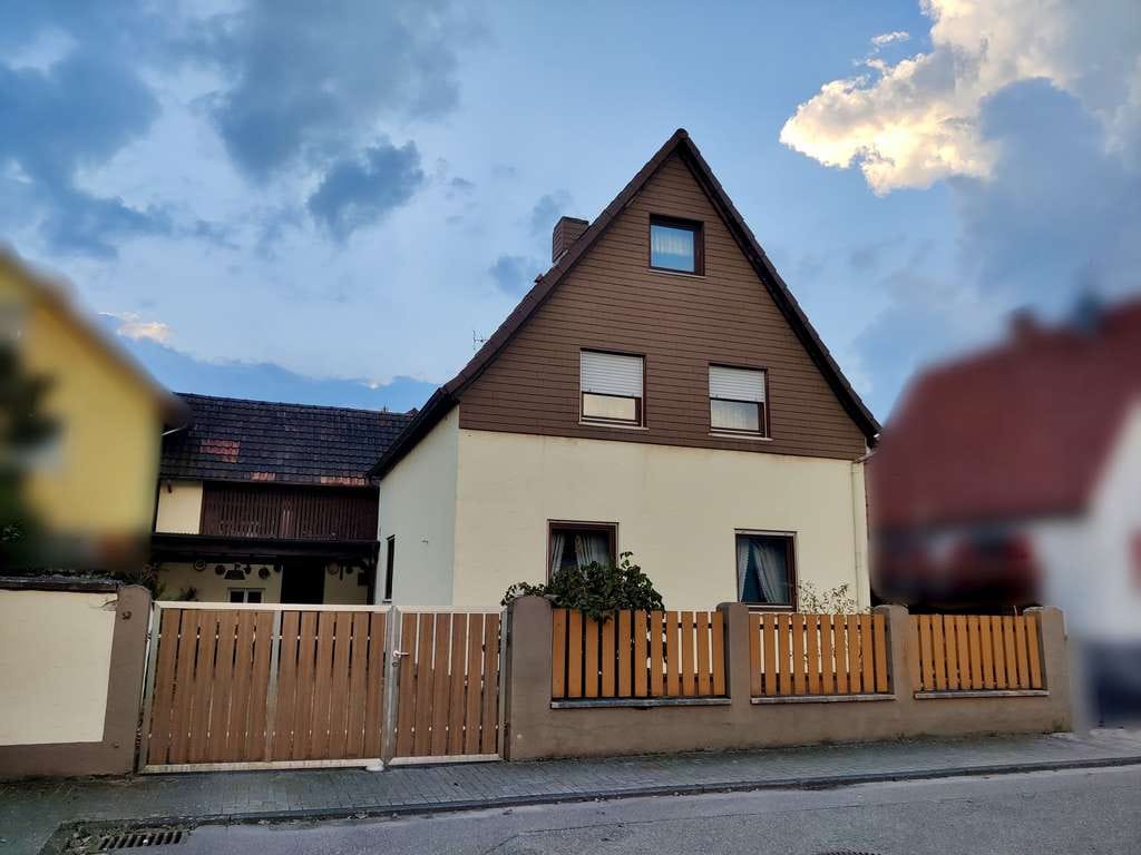 Immobilie in Jockgrim - Großzügiges Einfamilienhaus in Jockgrim I Renovierungsbedrüftig - Bild 0