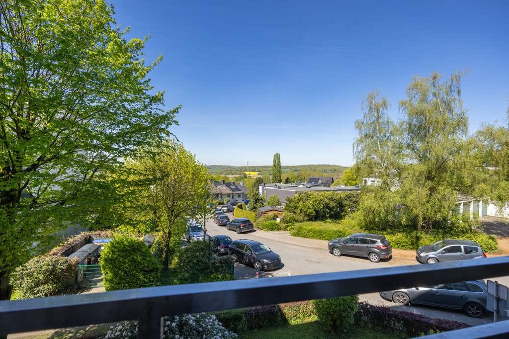 Immobilie in Wuppertal - Eigentumswohnung mit Balkon und Garage am Eckbusch - Bild 0