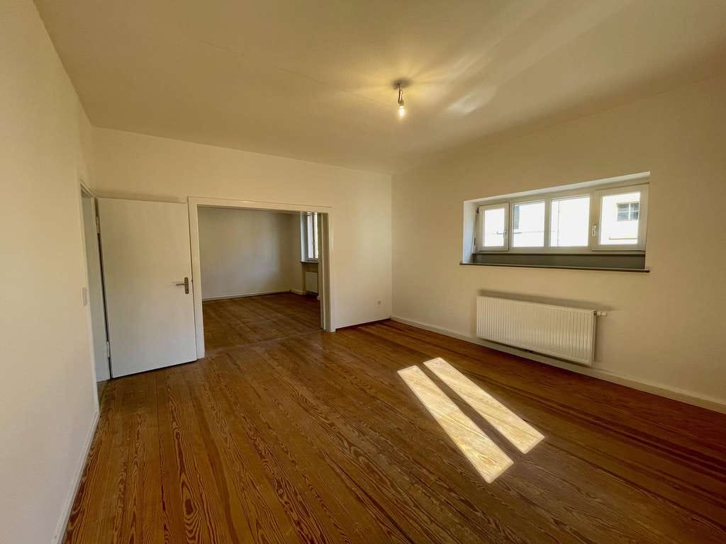 Immobilie in Frankeneck - Komplett renovierte 220 qm Altbau-Doppelhaushälfte nahe Neustadt mit großem Garten - Bild 4