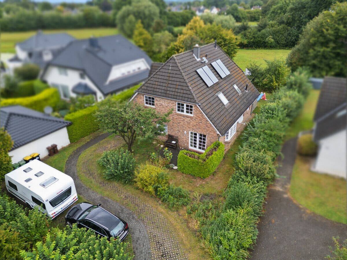 Immobilie in Bönebüttel - Einfamilienhaus mit Einliegerwohnung in Bönebüttel - heute vermietet, vielseitig für morgen - Bild 3