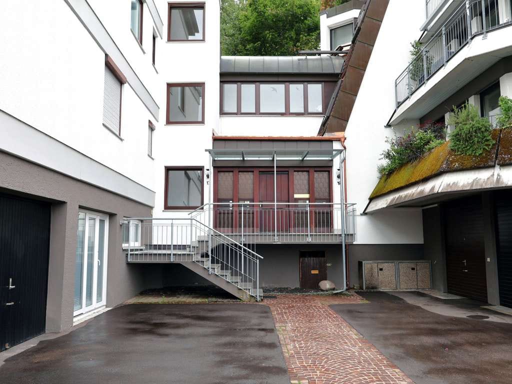 Immobilie in Heubach - Attraktive Immobilie mit drei Wohneinheiten und Blick auf den Rosenstein! - Bild 1