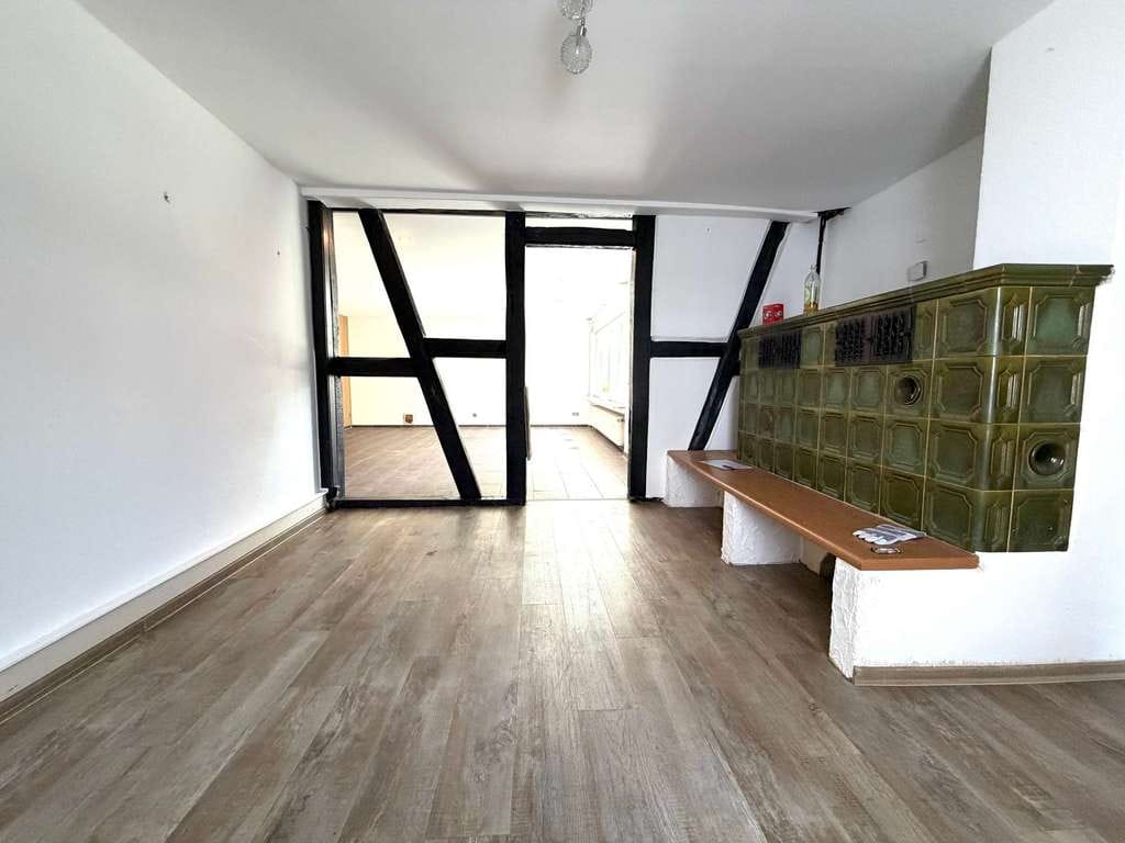 Immobilie in Solms - Viel Platz, viel Ruhe - Haus mit Garten & Einliegerwohnung - Bild 4
