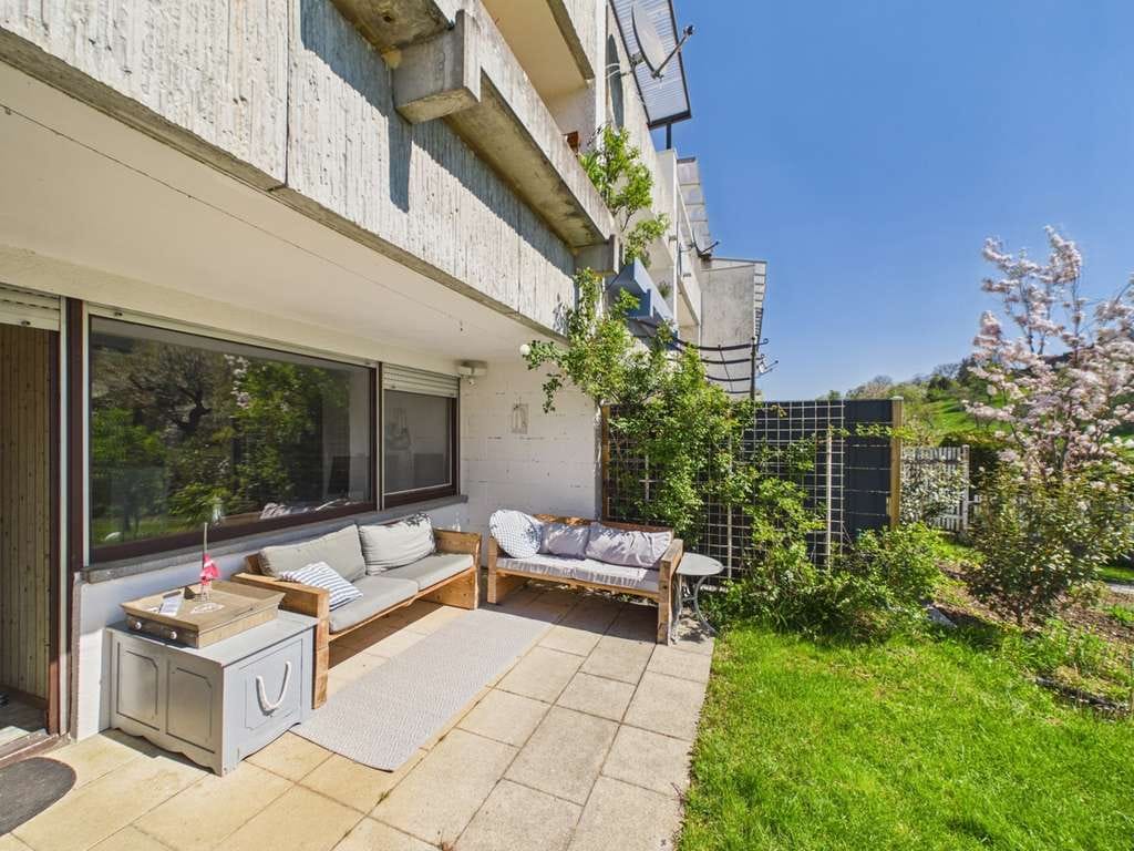 Immobilie in Ohmden - Ruhiger Familien-Wohntraum. Viel Platz zum Preis 1 ETW. Garten, TLB, 2 x Balkon, Garage, SP, Keller - Bild 0