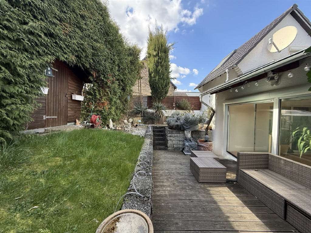 Immobilie in Kiedrich - Hübsches Wohnen in Kiedrich: 1-2 Familienhaus mit Hof, Garten und tollem Wintergarten - Bild 1