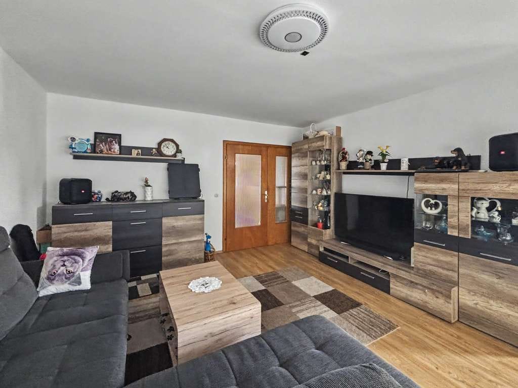 Immobilie in Erlensee - Erlensee: Vollvermietetes 3-Familienhaus als solide Kapitalanlage mit Potenzial - Bild 3