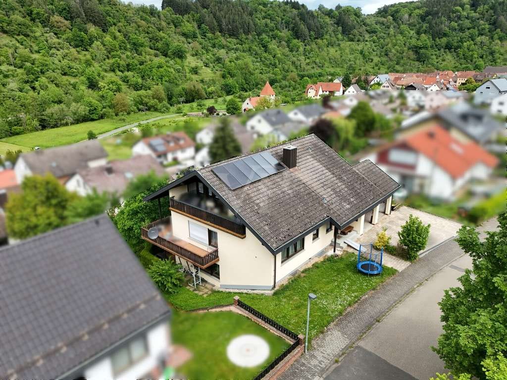 Immobilie in Wertheim - Dreifamilienhaus in idyllischer Lage... - Bild 3