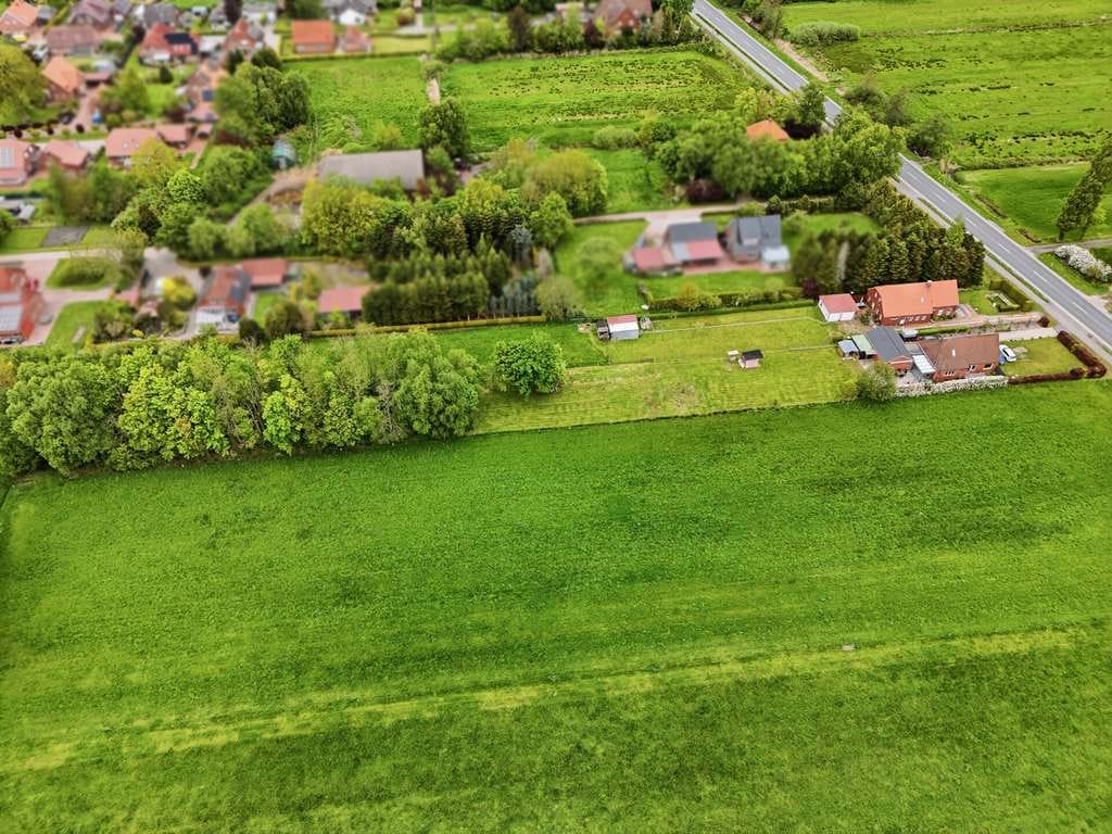 Immobilie in Osteel - Kernsaniertes Landhaus auf großem Grundstück in Osteel - Bild 2