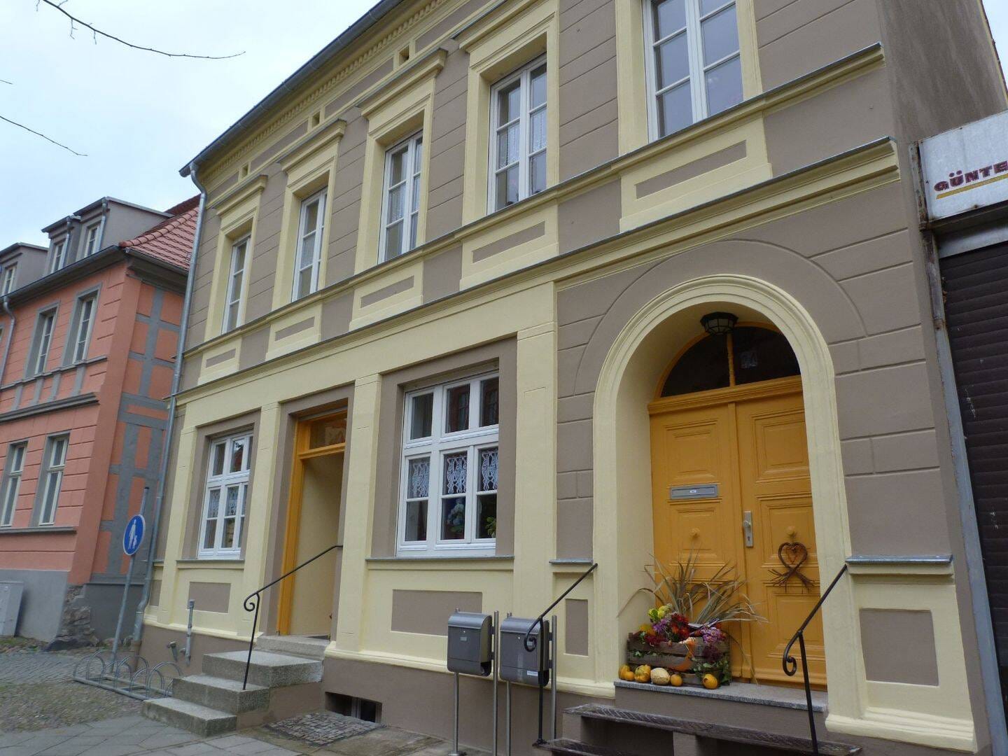 Immobilie in Gumtow - Wohnen, Pension und Catering mit eigener Stromversorgung - Bild 0