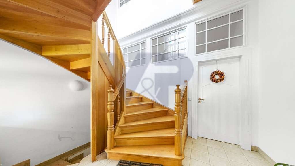 Immobilie in Schleiz - PROVISIONSFREI* - Dachgeschoss-Traum für Liebhaber: 125 m² voller Charakter! - Bild 1