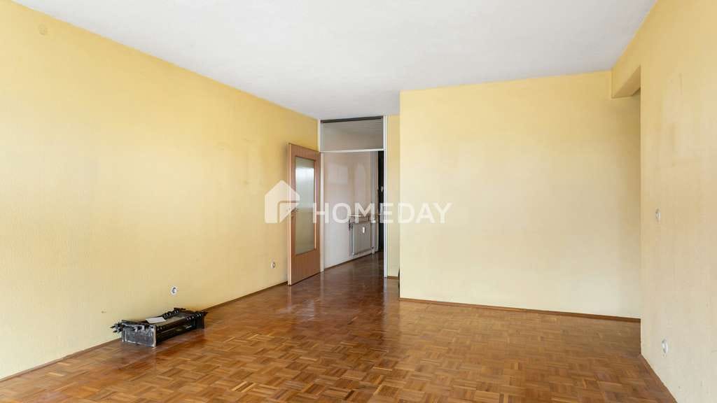 Immobilie in Wörth am Rhein - Großzügige 4-Zimmer-Wohnung mit Loggia und Aufzug in Wörth am Rhein - Bild 3