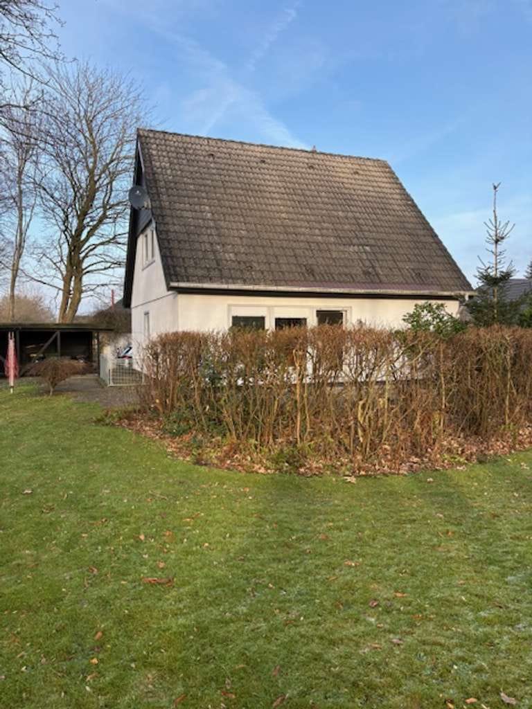 Immobilie in Tolk - Viel Platz für Ihre Wohnträume - Haus mit großem Garten - Bild 4