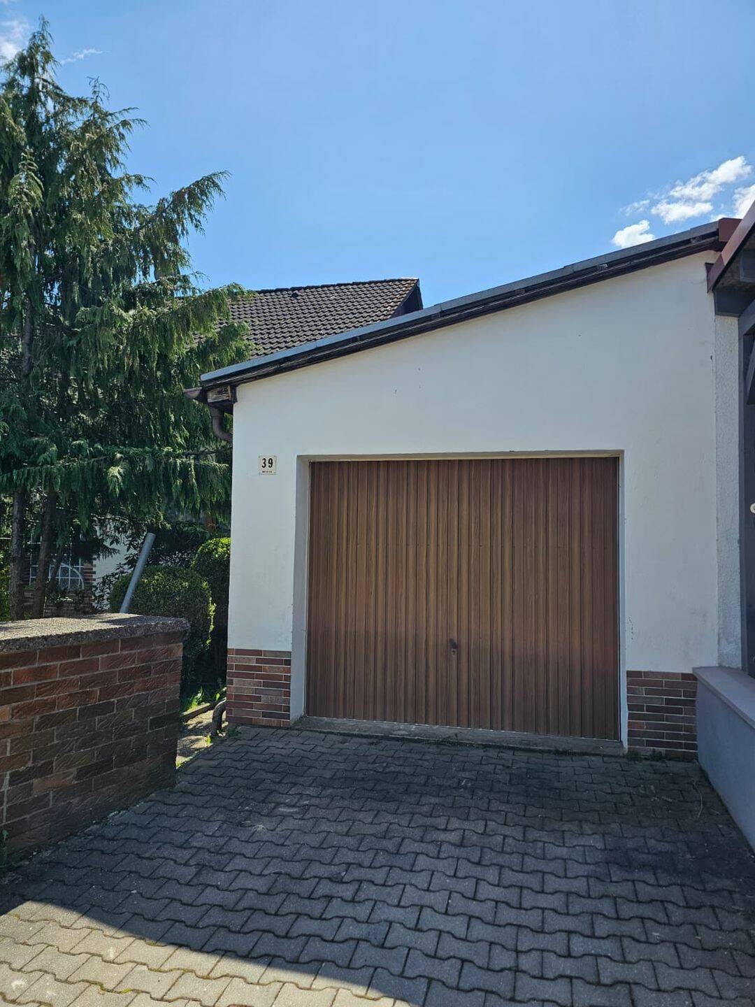 Immobilie in Ebermannsdorf - Einfamilienhaus mit Einliegerwohnung - Bild 1